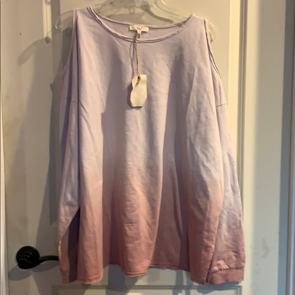 Medium cold shoulder sweatshirt